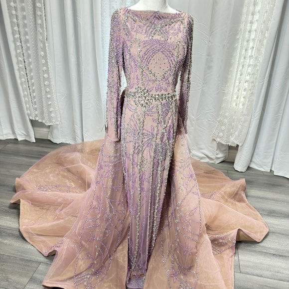 Iyza Belaar Beaded Sequin Embroidered Hand Beaded Gown Dress Purple Size 8 - Picture 1 of 10